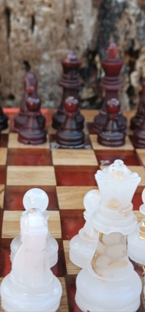 Niymaea echiquier onirique enchanter