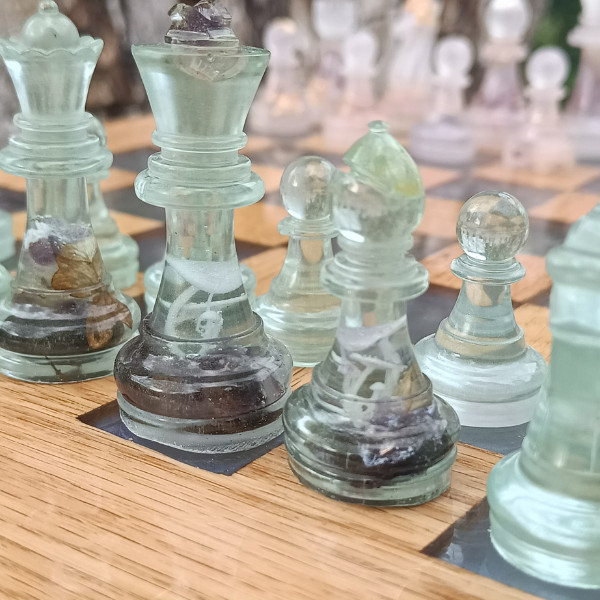 Niyma bois poetique jeu d echecs