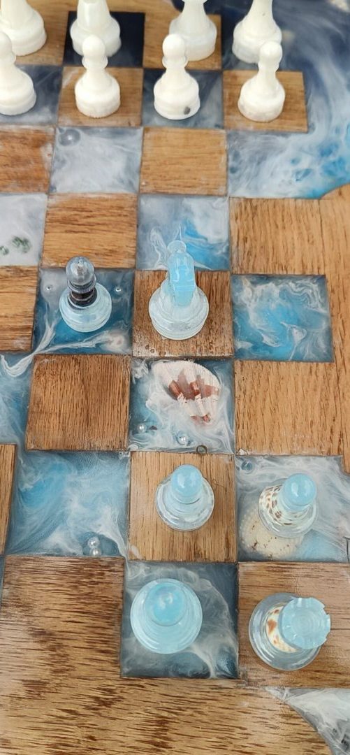 Niymaea bois jeu mer echiquier enchanter