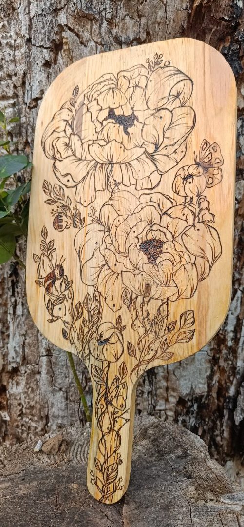 Niymaea bois planche apero poetique florale artisanal