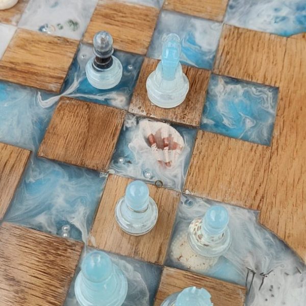 Niymaea chessboard echiqiuer bois onirique coquillage