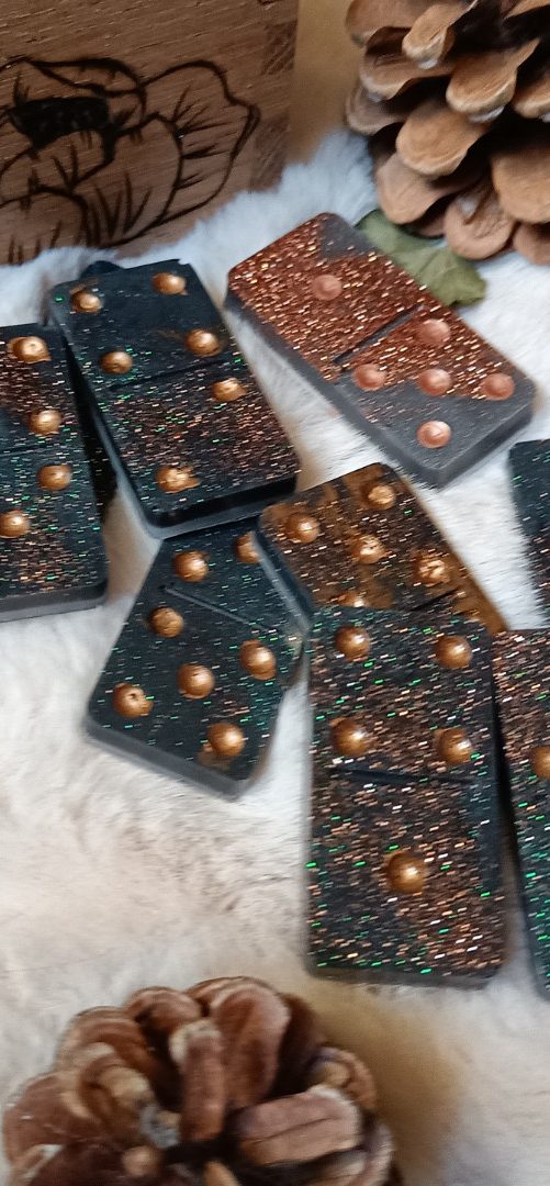 Niymaea domino resine feerique