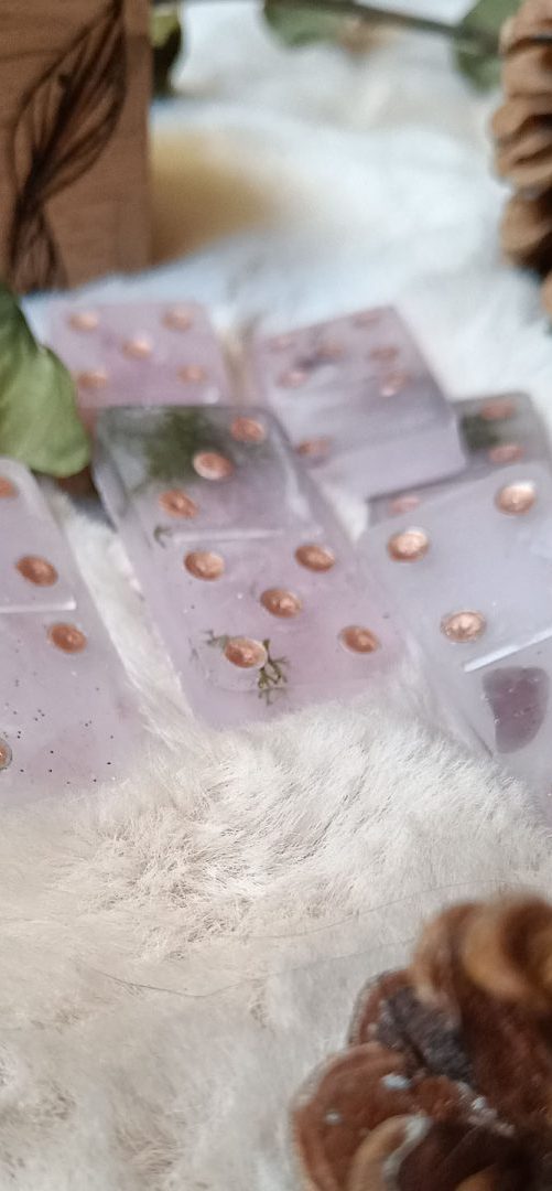 Niymaea set dominos jeu bois resine feerique