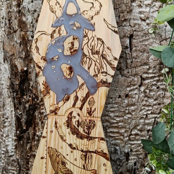 Niymaea toise enfant poetique bois resine